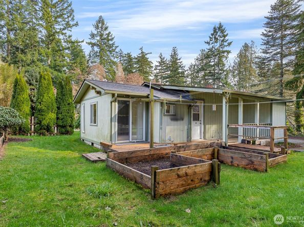 26009 Barrett Road NE, Kingston WA 98346