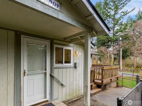 26009 Barrett Road NE, Kingston WA 98346