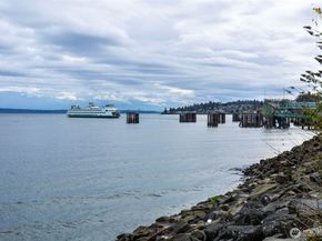 26009 Barrett Road NE, Kingston WA 98346