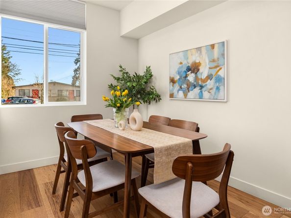 4515 Sunnyside Avenue N B, Seattle WA 98103