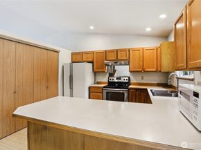 12515 NE 107th Place, Kirkland WA 98033