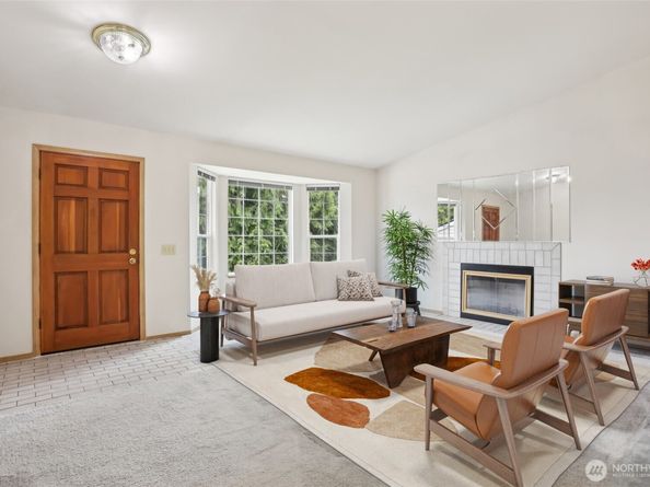 12515 NE 107th Place, Kirkland WA 98033