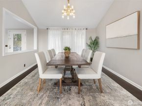 13603 SE 55th Place, Bellevue WA 98006