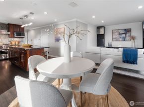 13603 SE 55th Place, Bellevue WA 98006