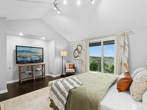 13603 SE 55th Place, Bellevue WA 98006