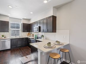 3230 148th Street SW C2, Lynnwood WA 98087