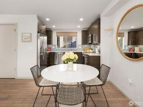 2422 55th Avenue SW, Seattle WA 98116