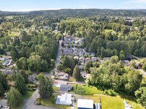 20103 75th Avenue NE, Kenmore WA 98028