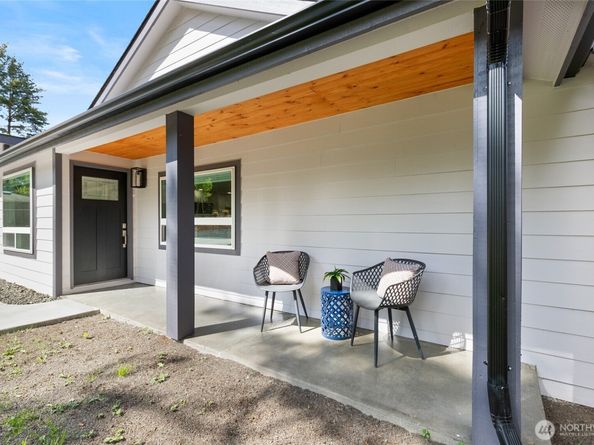 20103 75th Avenue NE, Kenmore WA 98028