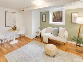 920 N 102nd Street, Seattle WA 98133