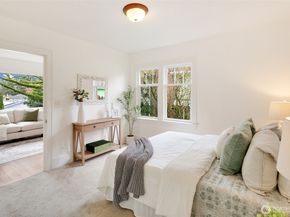 920 N 102nd Street, Seattle WA 98133