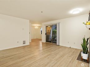 7453 Newcastle Golf Club Road G103, Newcastle WA 98059