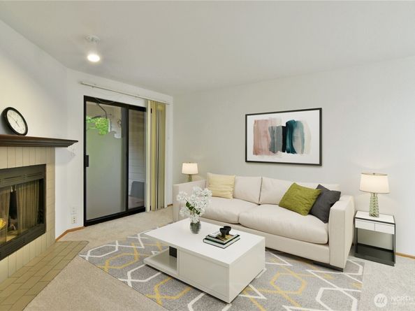 700 N 160th Street A314, Shoreline WA 98133