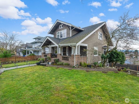 3231 Grand Avenue, Everett WA 98201