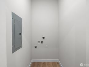 9230 B 22nd Avenue SW, Seattle WA 98106