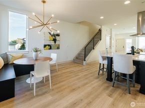 4108 30th Avenue S 7, Seattle WA 98108