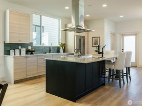 4108 30th Avenue S 7, Seattle WA 98108