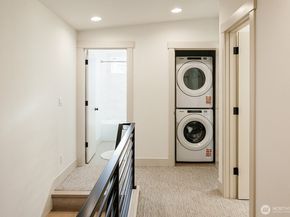 4108 30th Avenue S 7, Seattle WA 98108