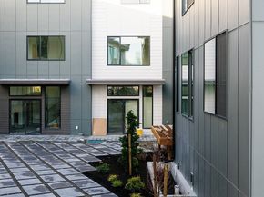 4108 30th Avenue S 7, Seattle WA 98108