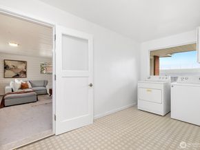 1301 Edmonds Avenue NE, Renton WA 98056