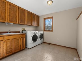 5814 149th Avenue SE, Bellevue WA 98006