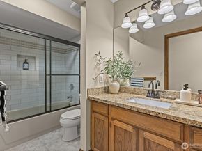 5814 149th Avenue SE, Bellevue WA 98006