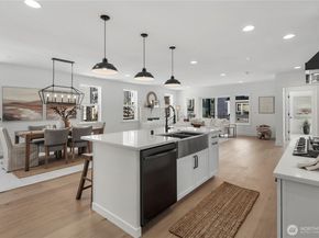 4216 220th Place SE, Bothell WA 98021