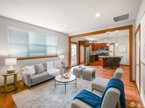 14229 20th Place W, Lynnwood WA 98087