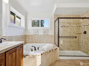 22213 32nd Avenue SE, Bothell WA 98021