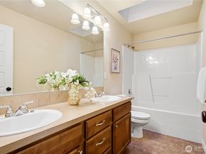 22213 32nd Avenue SE, Bothell WA 98021