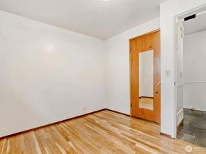 17028 Larch Way, Lynnwood WA 98037