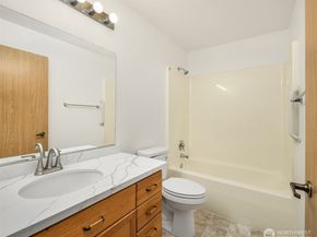 1750 152nd Avenue NE E311, Bellevue WA 98007