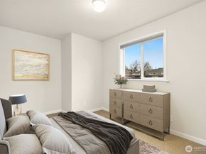 3926 1st Avenue NE 31, Seattle WA 98015