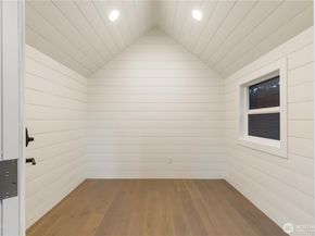 13405 NE 84th Street, Redmond WA 98052