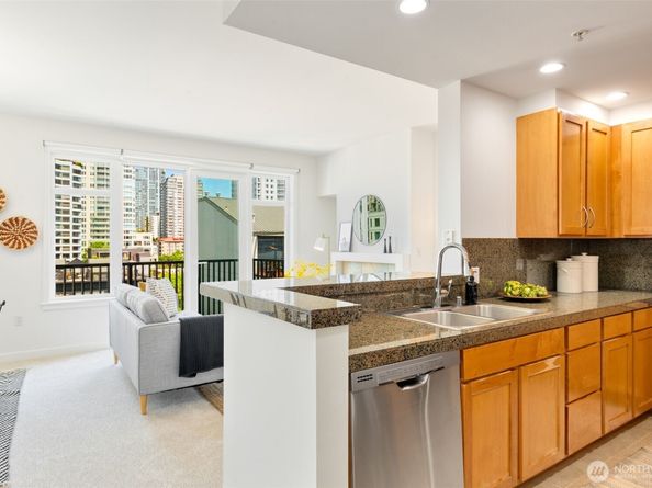 2607 Western Avenue 1108, Seattle WA 98121