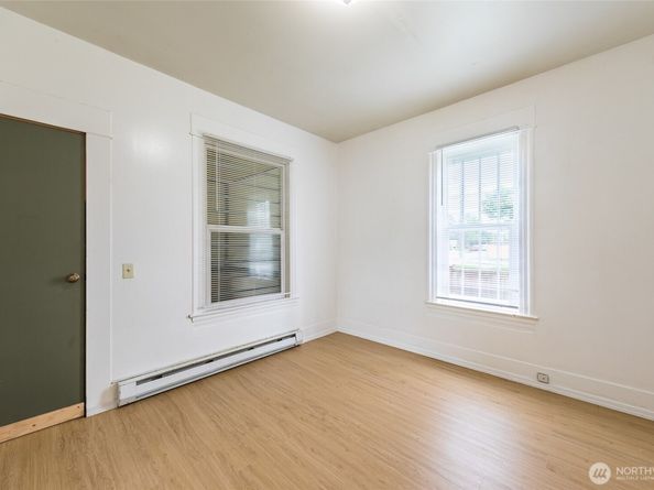 3827 S Morgan Street, Seattle WA 98118