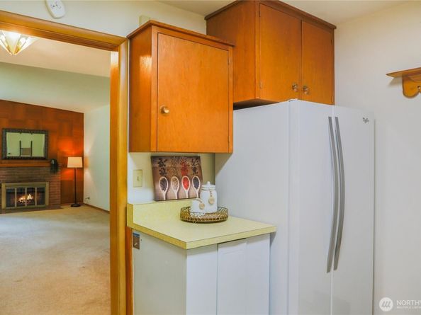 108 Sunnyhill Road W, Bremerton WA 98312