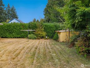 108 Sunnyhill Road W, Bremerton WA 98312