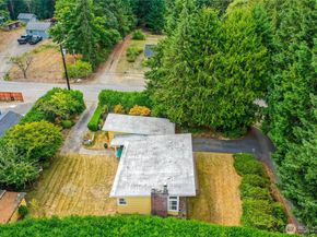 108 Sunnyhill Road W, Bremerton WA 98312