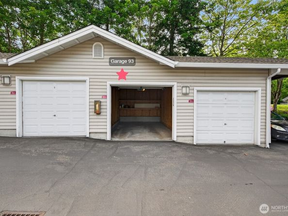15300 112th Avenue NE A202, Bothell WA 98011