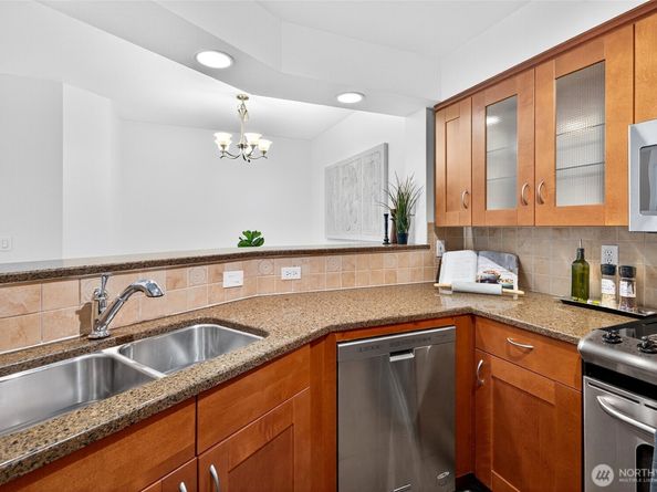 15300 112th Avenue NE A202, Bothell WA 98011