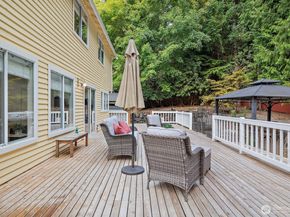 929 187th Place SW, Lynnwood WA 98036