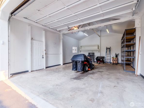 929 187th Place SW, Lynnwood WA 98036