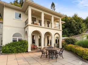 1881 NW Seclusion Cove Way, Poulsbo WA 98370