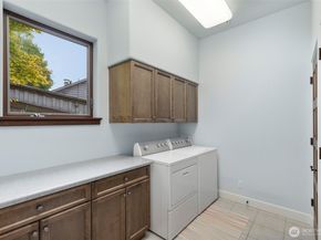 1881 NW Seclusion Cove Way, Poulsbo WA 98370