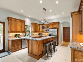 1881 NW Seclusion Cove Way, Poulsbo WA 98370