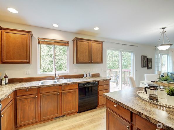 14220 41st Drive SE, Mill Creek WA 99012