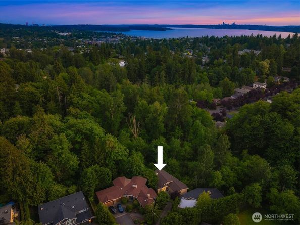 11005 NE 100th Place, Kirkland WA 98033