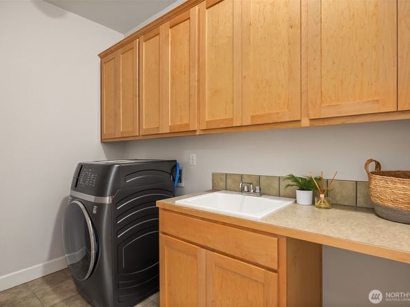 11005 NE 100th Place, Kirkland WA 98033