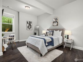 11005 NE 100th Place, Kirkland WA 98033